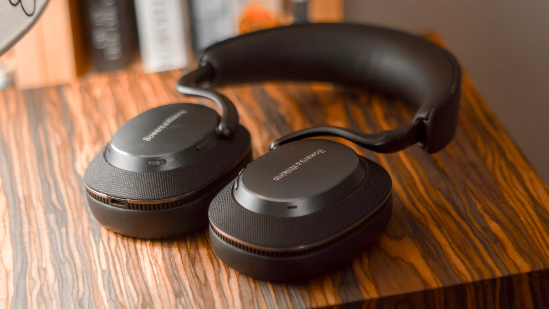 Đánh giá Bowers & Wilkins Px7 S3 – Tai nghe không dây cao cấp với chất âm audiophile và công nghệ chống ồn vượt trội 12 Bowers Wilkins Px7 S3.7