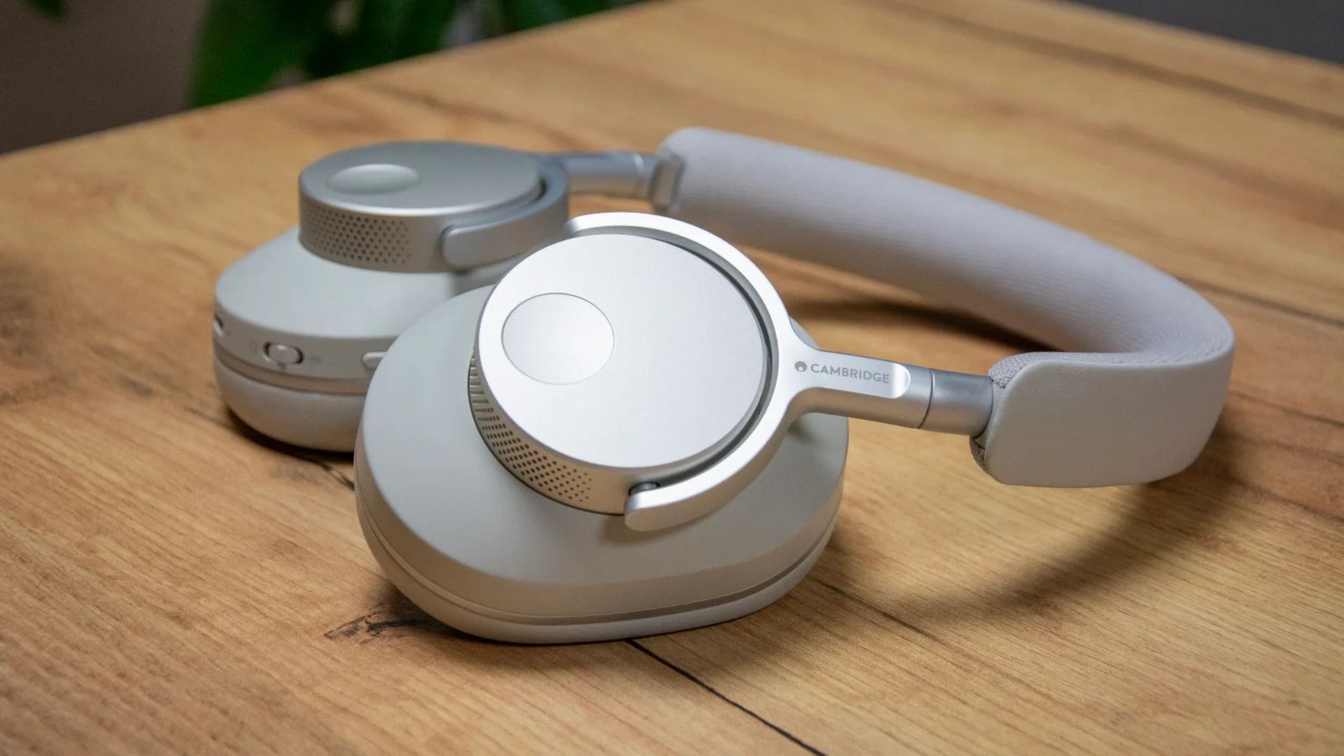 Cambridge Audio Melomania P1001