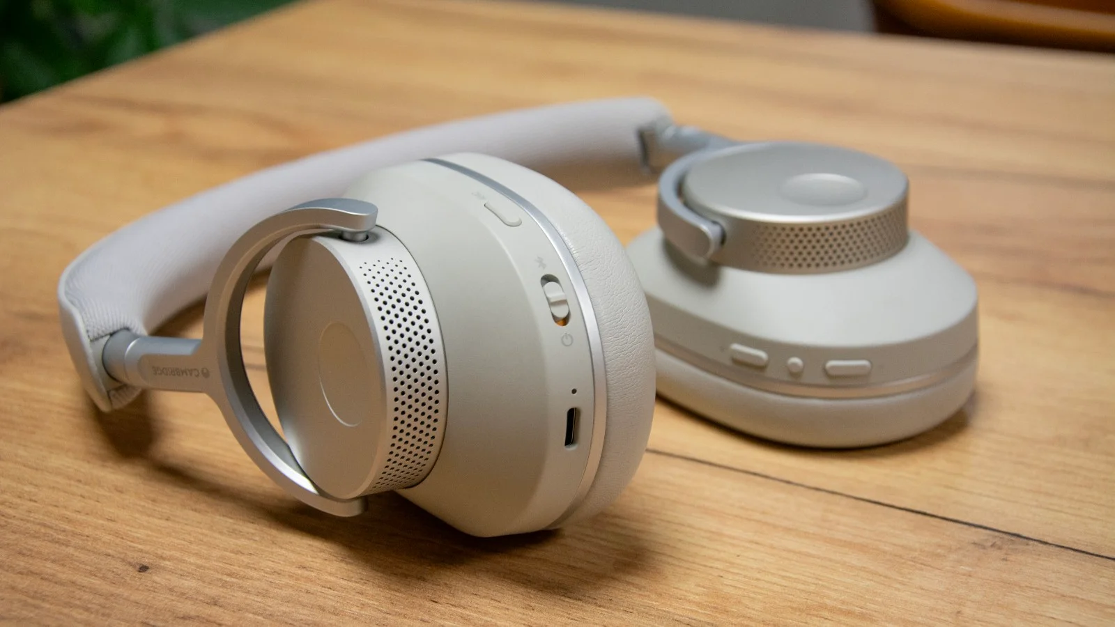 Cambridge Audio Melomania P1009