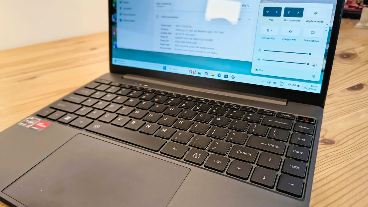 Chuwi CoreBook X 7430U 2