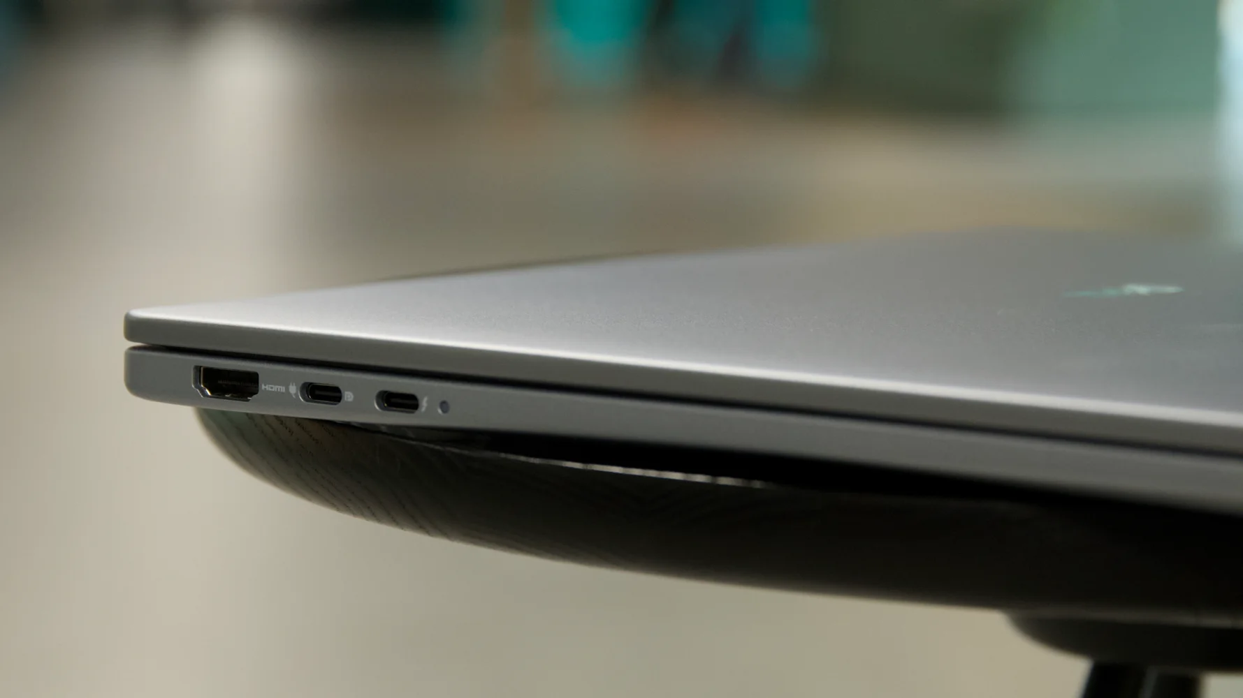 Đánh giá Dell 14 Plus – Laptop tầm trung mạnh mẽ, màn hình sắc nét và hiệu năng tối ưu cho công việc hàng ngày 20 Dell 14 Plus13