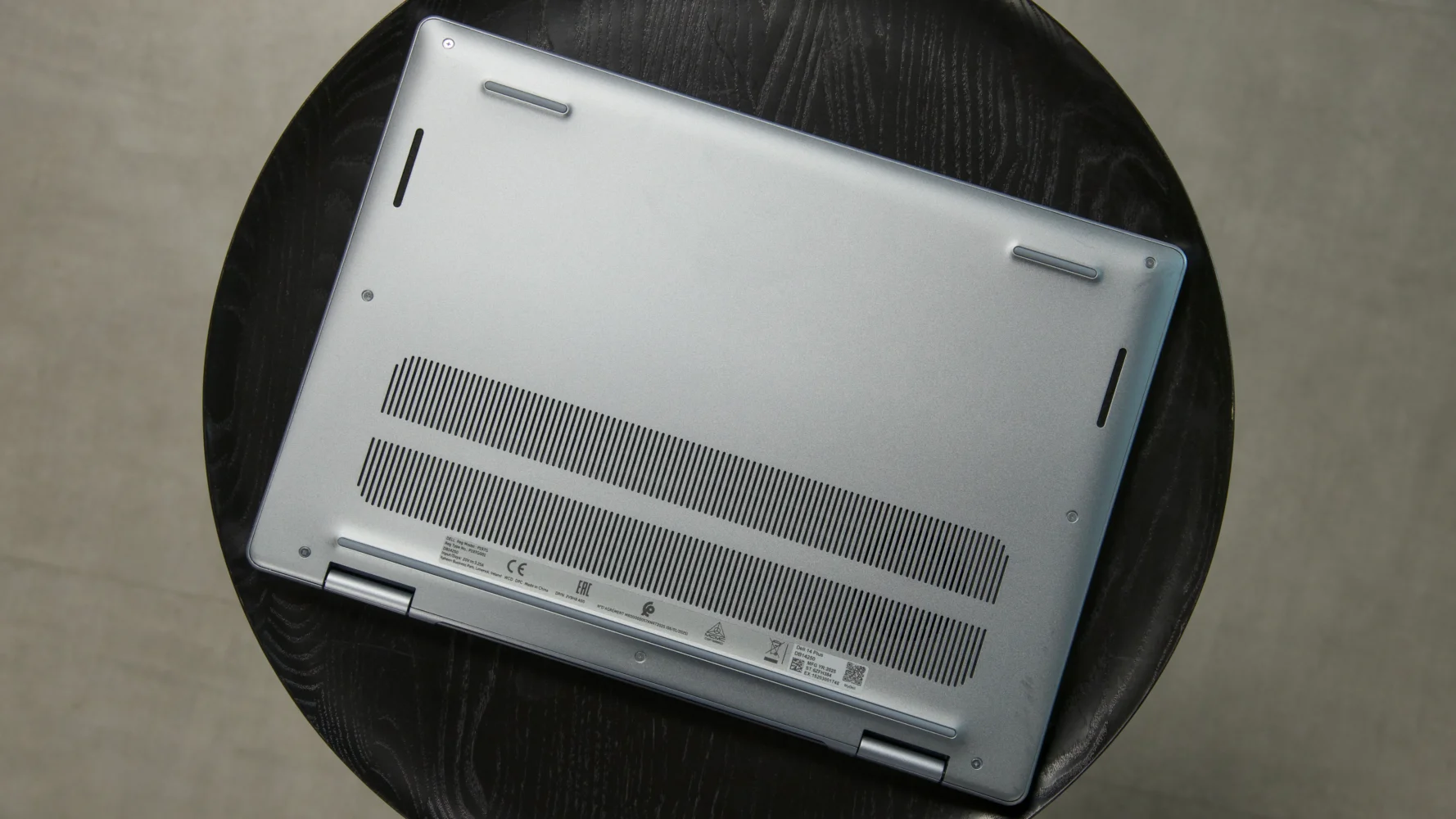 Đánh giá Dell 14 Plus – Laptop tầm trung mạnh mẽ, màn hình sắc nét và hiệu năng tối ưu cho công việc hàng ngày 26 Dell 14 Plus14