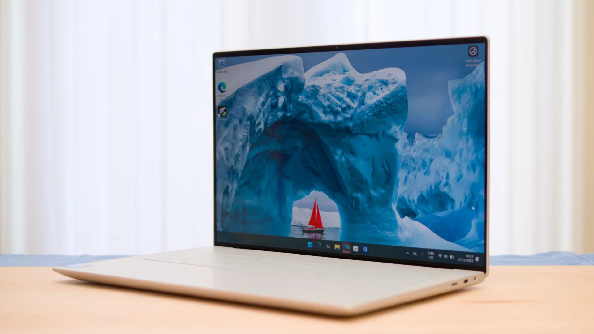 Dell XPS 14 Premium 9440.1