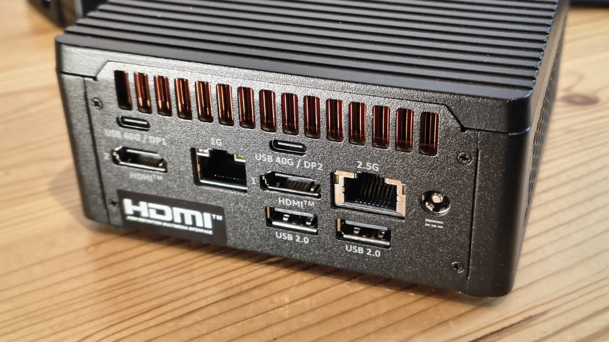 ECS EliteGroup LIVA Z11 Plus 3