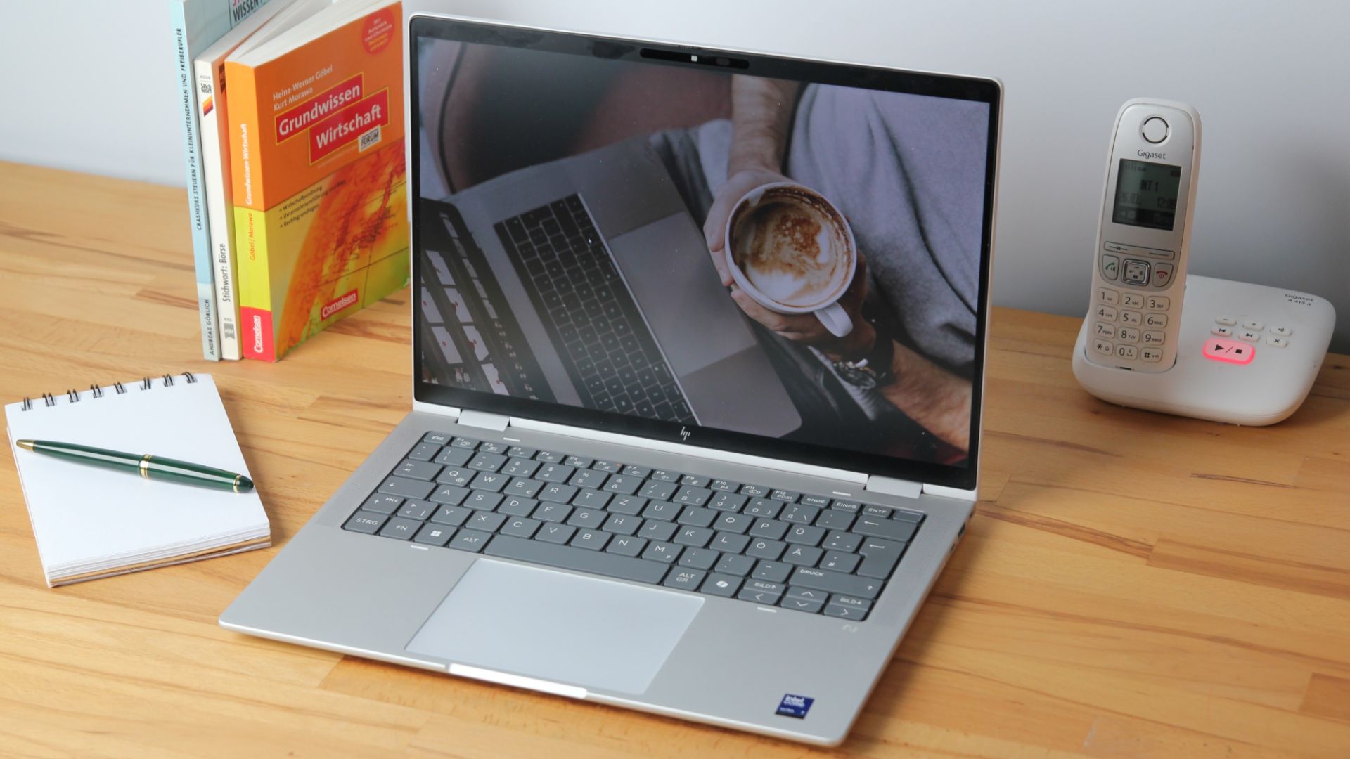 Đánh giá HP EliteBook X Flip G1i – Laptop 2 trong 1 cao cấp, linh hoạt và hiệu năng mạnh mẽ cho công việc chuyên nghiệp 1 HP EliteBook X Flip G1i1
