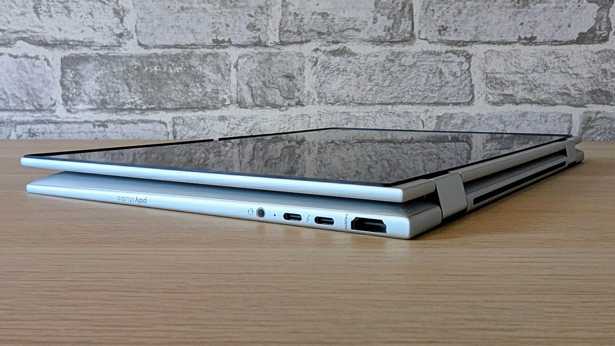 Đánh giá HP EliteBook X Flip G1i – Laptop 2 trong 1 cao cấp, linh hoạt và hiệu năng mạnh mẽ cho công việc chuyên nghiệp 16 HP EliteBook X Flip G1i10