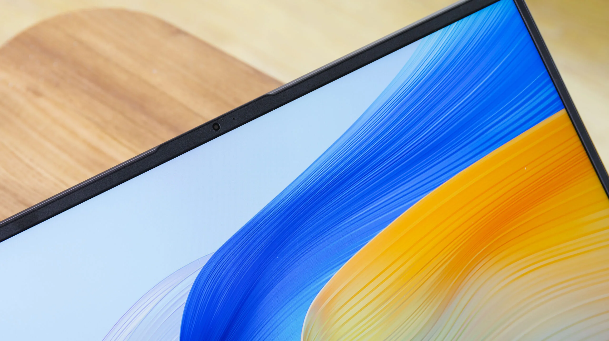 Huawei MateBook D 16.10