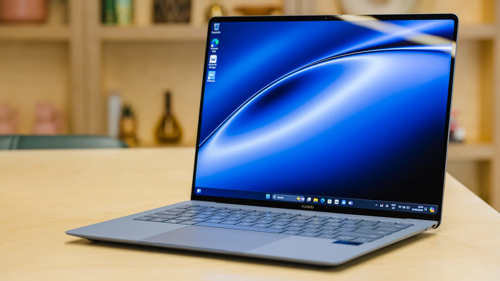 Đánh giá Huawei MateBook X Pro – Chiếc ultrabook cao cấp với thiết kế siêu mỏng nhẹ, màn hình sắc nét và hiệu năng mạnh mẽ 31 Huawei MateBook X Pro.20