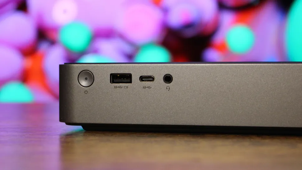 Đánh giá Lenovo IdeaCentre Mini X – Máy tính để bàn siêu nhỏ gọn với hiệu năng mạnh mẽ cho mọi nhu cầu văn phòng và giải trí 10 Lenovo IdeaCentre Mini X5.jpg