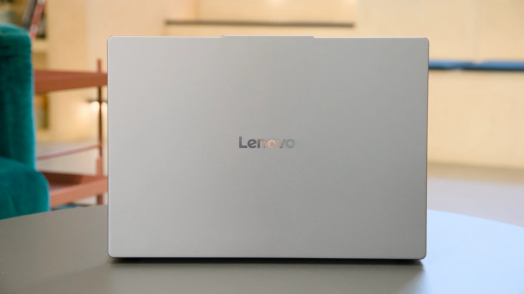 Đánh giá Lenovo IdeaPad Slim 3x Gen 10 – Laptop Snapdragon nhẹ, pin bền và hiệu năng tối ưu cho học tập, làm việc mỗi ngày 14 Lenovo IdeaPad Slim 3x Gen 1012