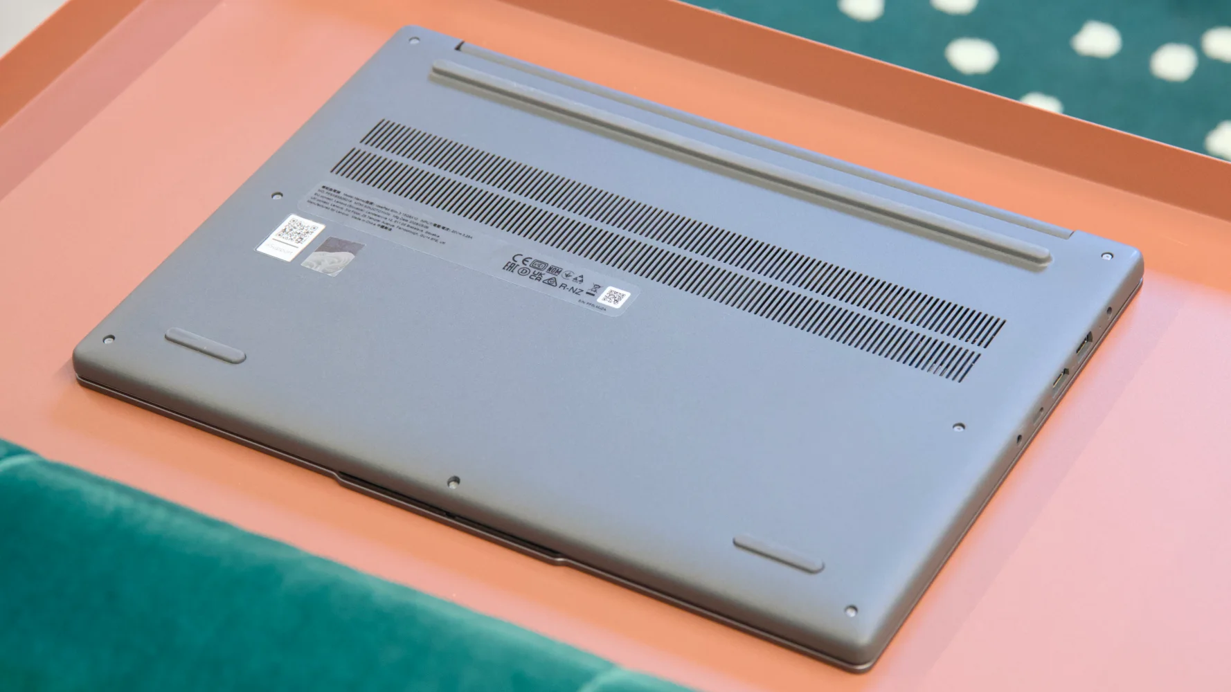 Đánh giá Lenovo IdeaPad Slim 3x Gen 10 – Laptop Snapdragon nhẹ, pin bền và hiệu năng tối ưu cho học tập, làm việc mỗi ngày 20 Lenovo IdeaPad Slim 3x Gen 106