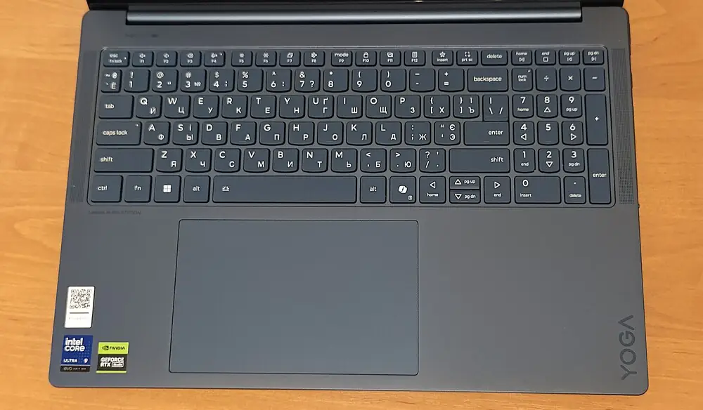 Đánh giá Lenovo Yoga Pro 9i Aura Edition (2025): Chiếc laptop sáng tạo cao cấp với hiệu năng đột phá và thiết kế thời thượng 75 Lenovo Yoga Pro 9i Aura Edition32.jpg