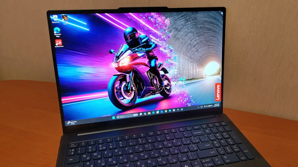 Đánh giá Lenovo Yoga Pro 9i Aura Edition (2025): Chiếc laptop sáng tạo cao cấp với hiệu năng đột phá và thiết kế thời thượng 66 Lenovo Yoga Pro 9i Aura Edition41.jpg