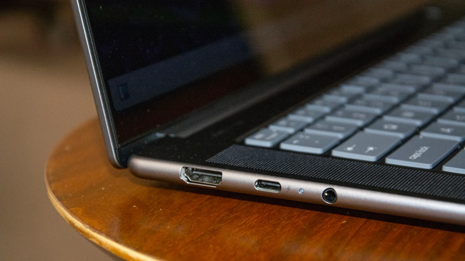 Lenovo Yoga Slim 7i Gen 9 Aura Edition10