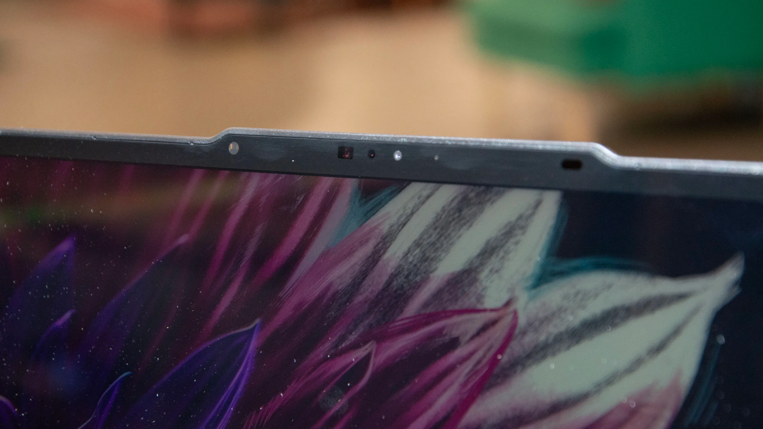 Lenovo Yoga Slim 7i Gen 9 Aura Edition16