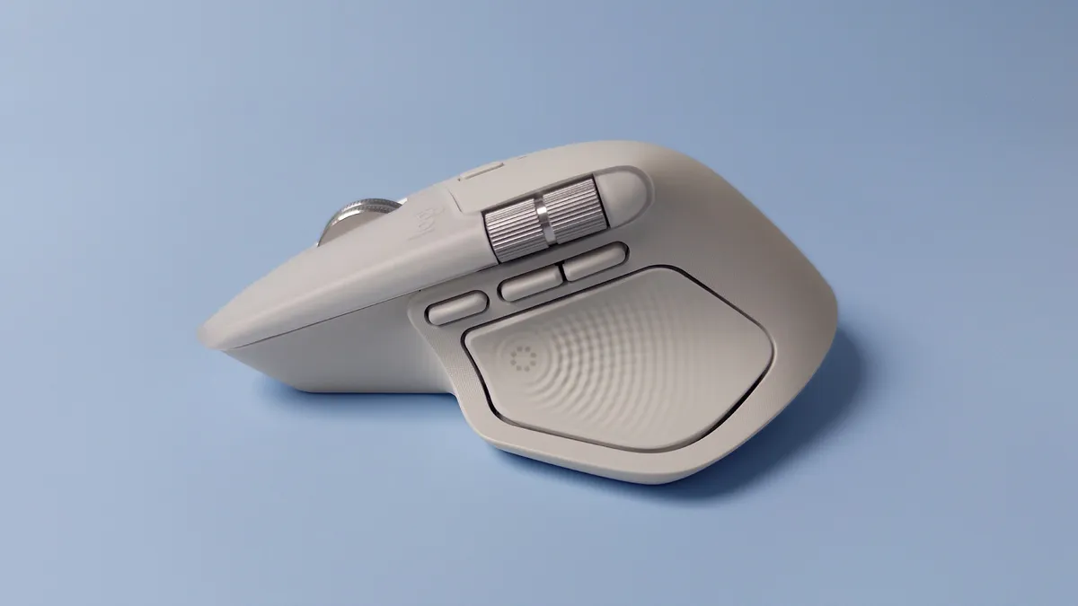Logitech MX Master 44.jpg
