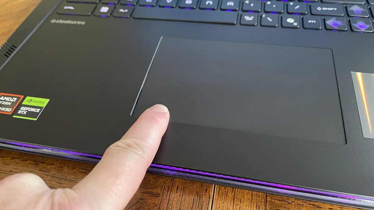 MSI Raider A18 HX 13