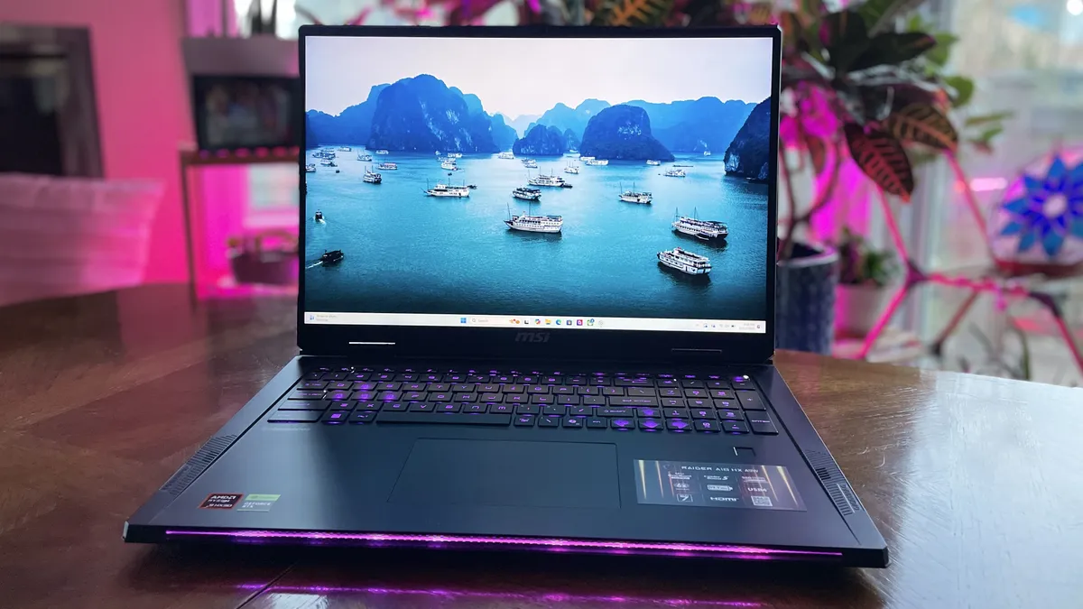 MSI Raider A18 HX 14