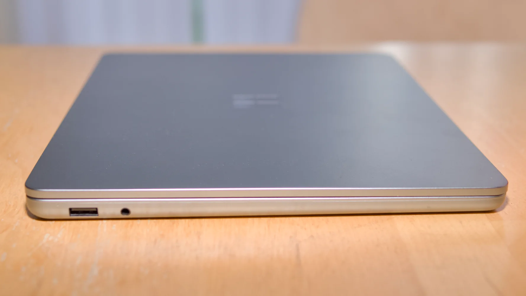 Microsoft Surface Laptop 13 inch9