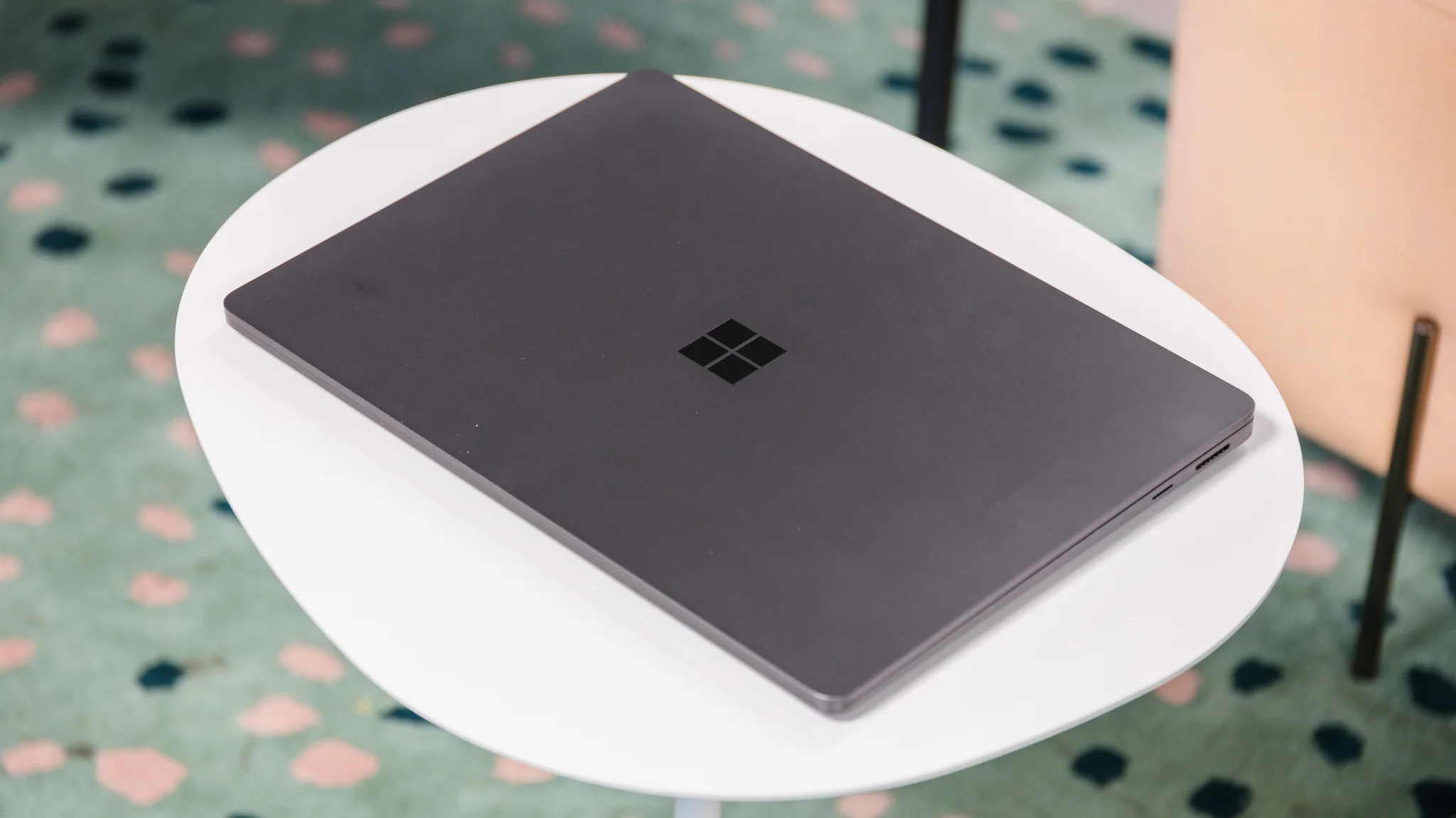 Microsoft Surface Laptop 7.10