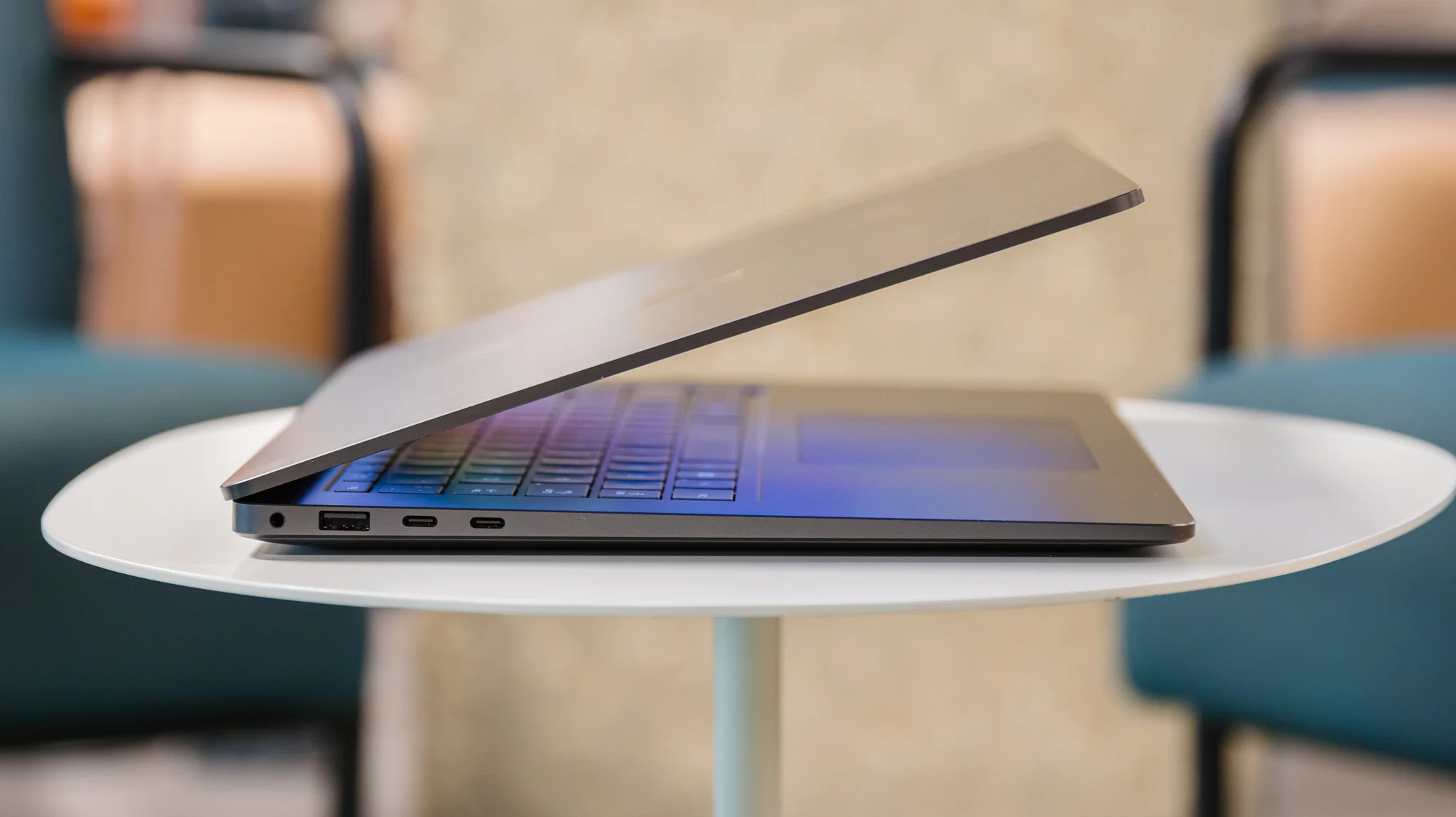 Microsoft Surface Laptop 7.11
