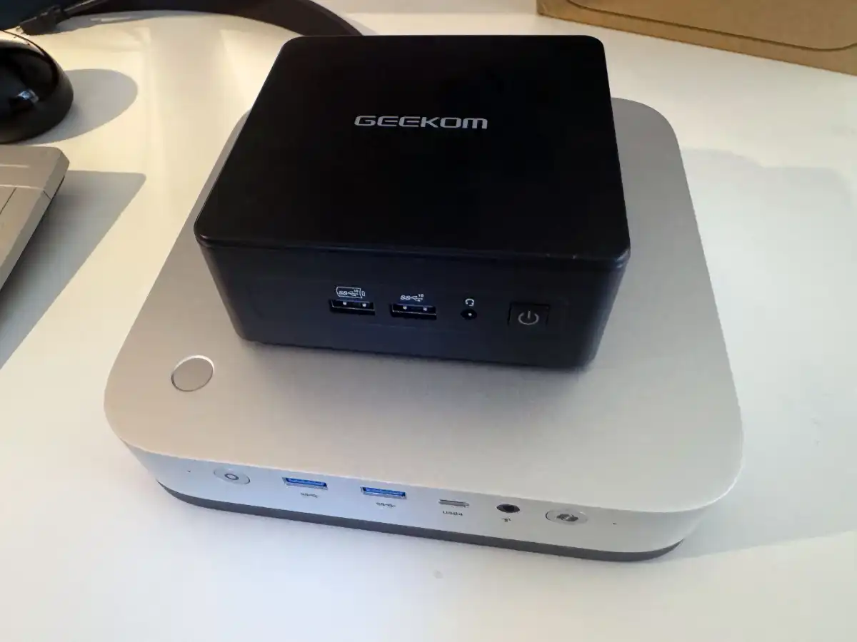 Đánh giá Minisforum AI X1 Pro: Một chiếc PC mini với hiệu năng tối đa 14 Minisforum AI X1 Pro 1