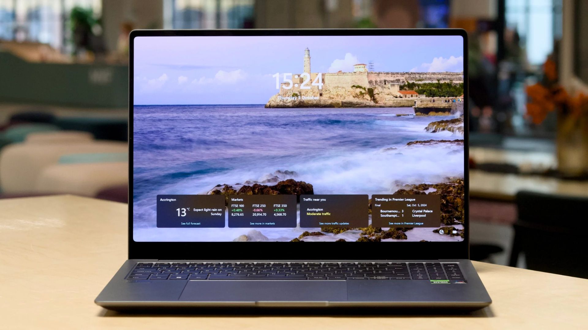 Đánh giá Samsung Galaxy Book4 Ultra – Lựa chọn hàng đầu cho làm việc, AI và sáng tạo nội dung chuyên sâu 1 Samsung Galaxy Book4 Ultra.1