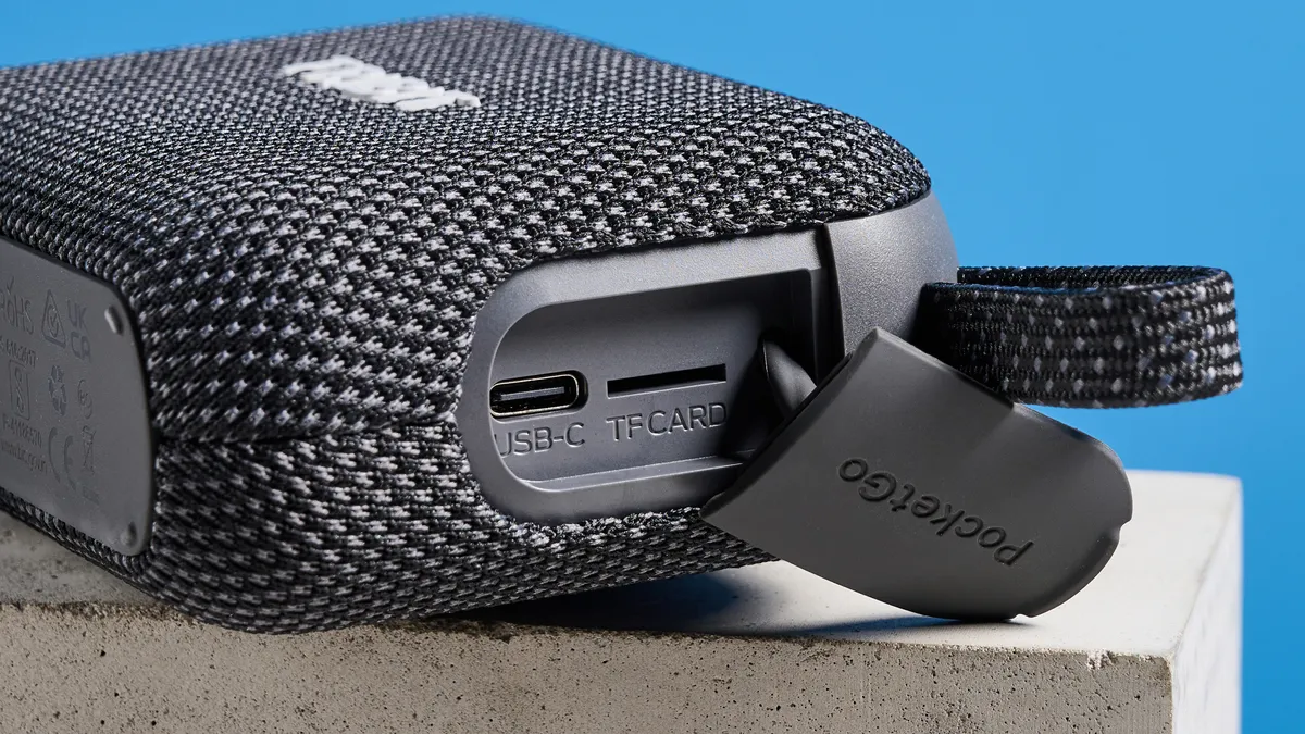 Tribit PocketGo: Mang âm nhạc theo bạn mọi lúc mọi nơi 13 Tribit PocketGo 4