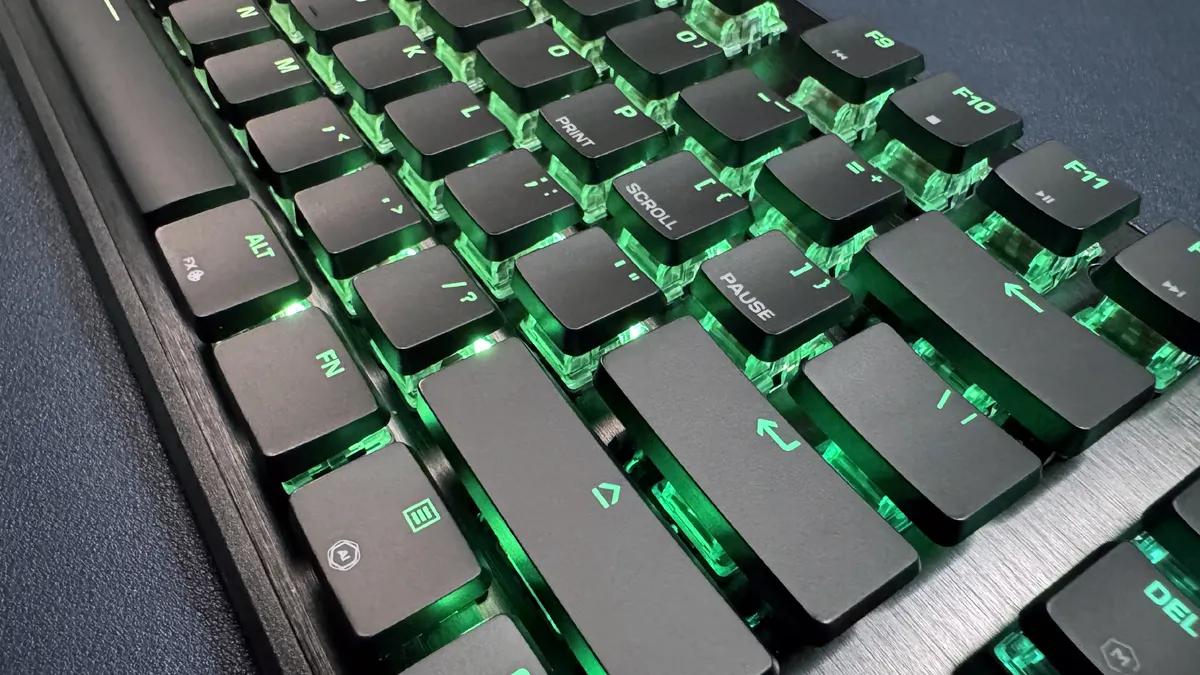 Đánh giá chi tiết Turtle Beach Vulcan II TKL – Bàn phím cơ gaming TKL với thiết kế low-profile, switch quang học và hiệu năng vượt trội cho game thủ 19 Turtle Beach Vulcan II TKL1.jpg