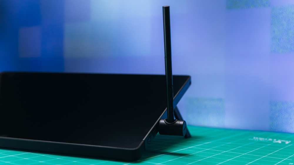 Đánh giá Wacom Cintiq 16 (2025): Màn hình bút cảm ứng tuyệt vời, giá cả phải chăng 16 Wacom Cintiq 16 2025 7