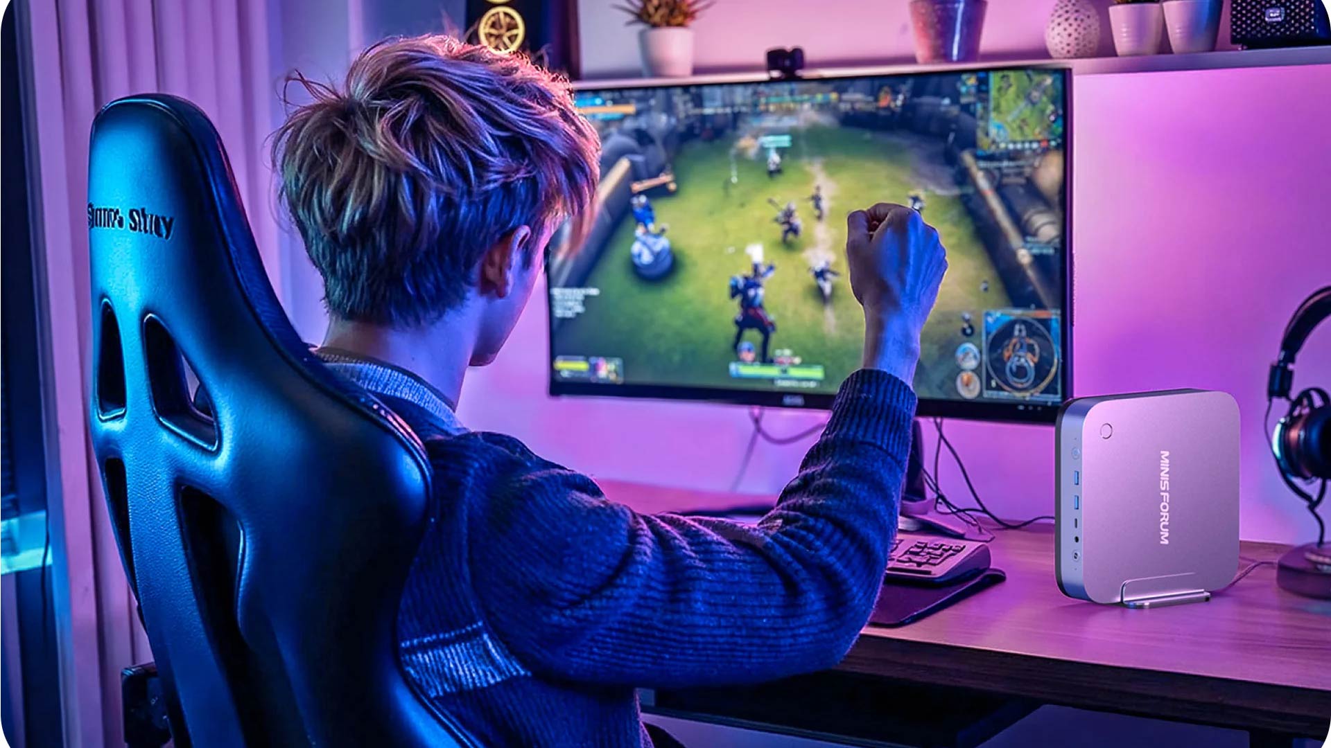 Đánh giá Minisforum AI X1 Pro: Một chiếc PC mini với hiệu năng tối đa 1 ezgif 3752596a24f6dec2 01