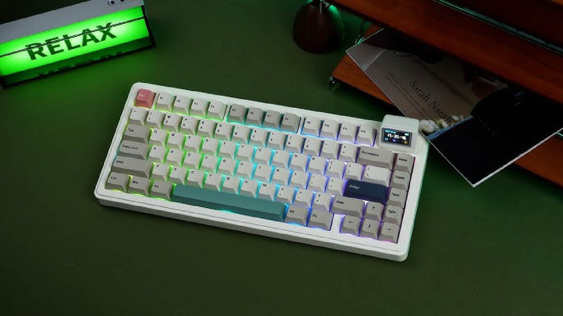 Epomaker RT82: Lựa chọn hoàn hảo cho người mới chơi bàn phím cơ 1 hq720 01 2